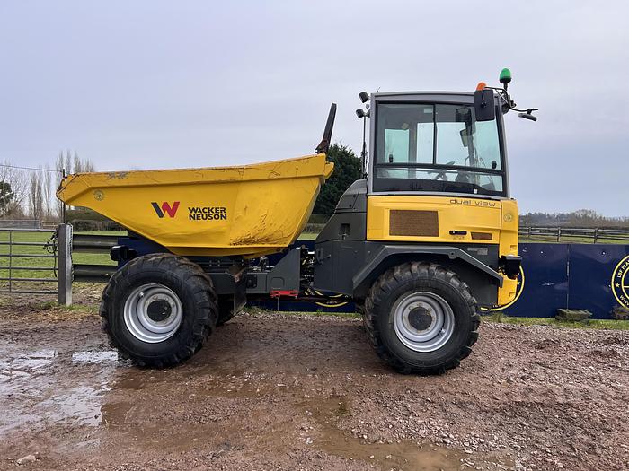 Used 2019 WACKER NEUSON DV90 duel view swivel