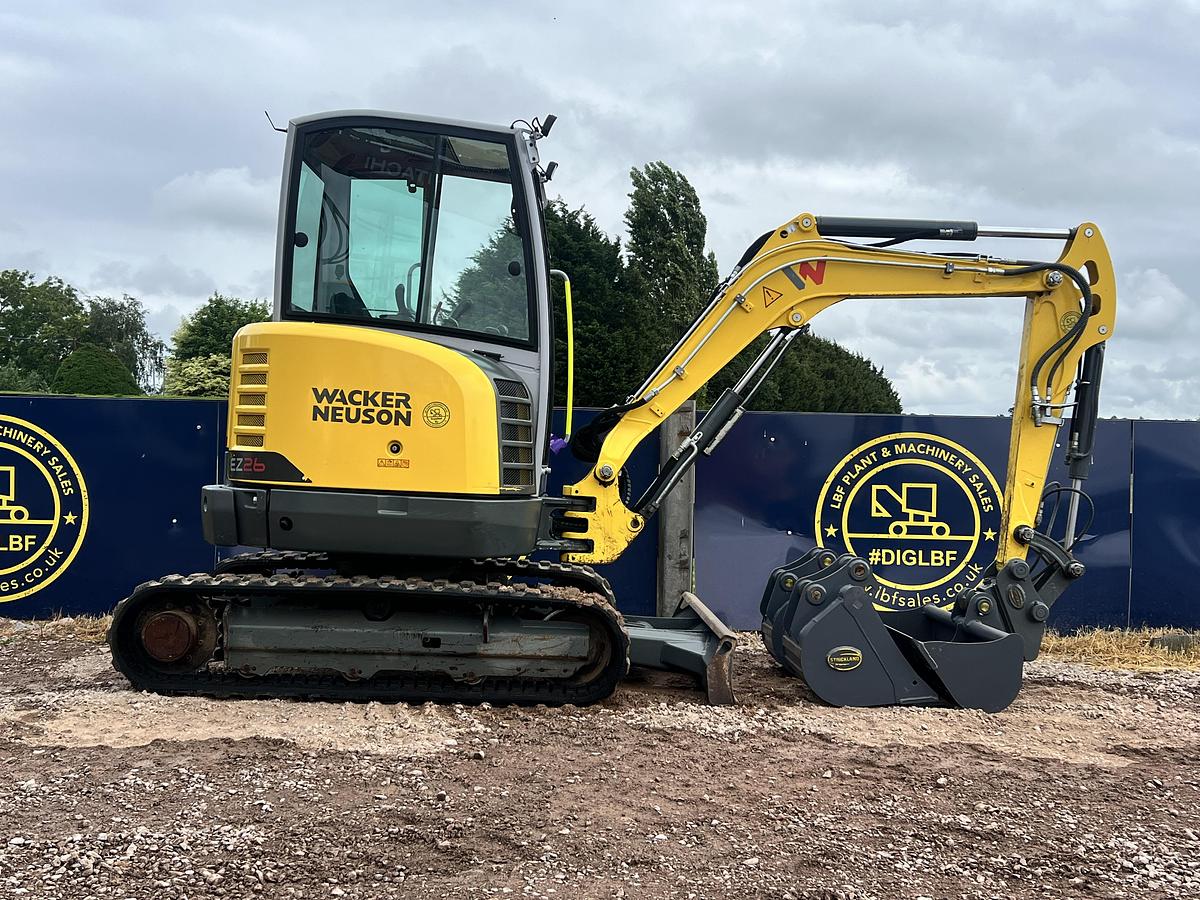 Used 2022 WACKER NEUSON EZ26