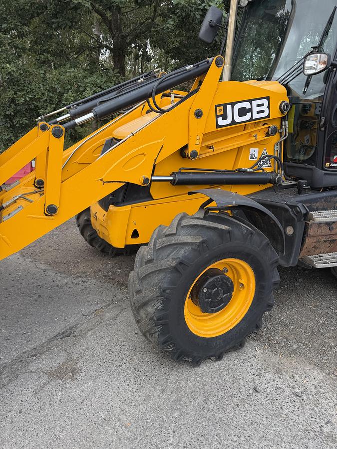 Used 2021 JCB 3CX Contractor, Advanced Easy Control Servo