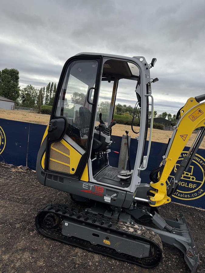 Used 2024 WACKER NEUSON ET18 VDS