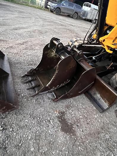 Used 2009 JCB 8080 ZTS