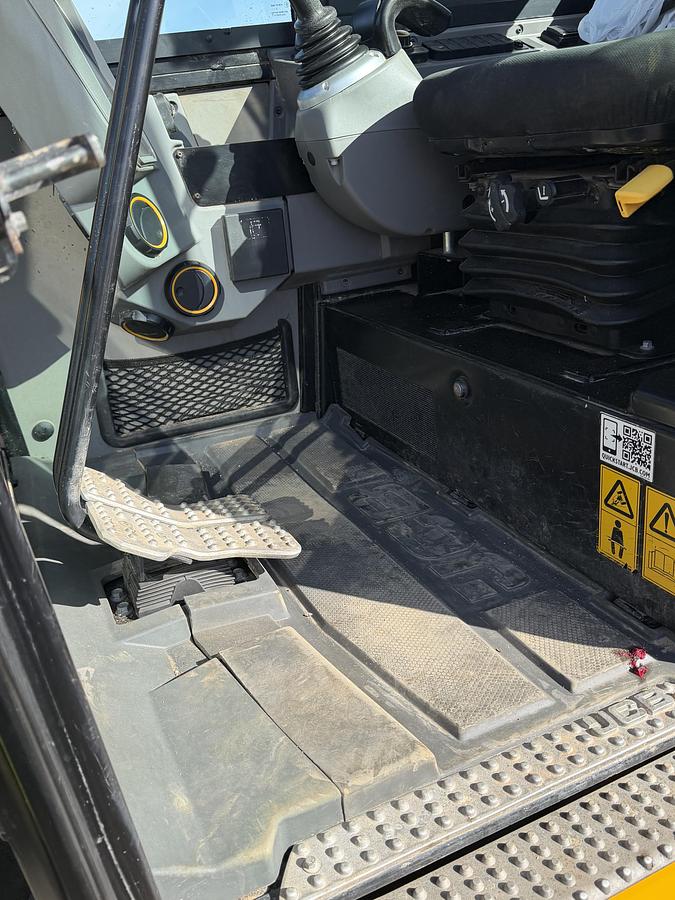 Used 2023 JCB 86c-2