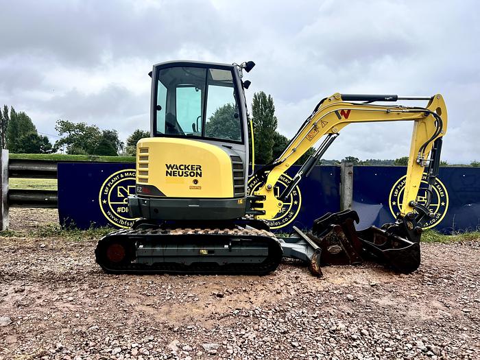 Used 2019 WACKER NEUSON EZ26