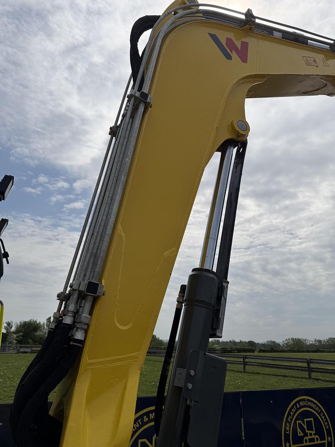 Used 2022 WACKER NEUSON ET90