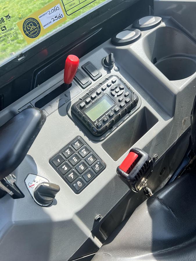 Used 2020 DOOSAN DX27Z