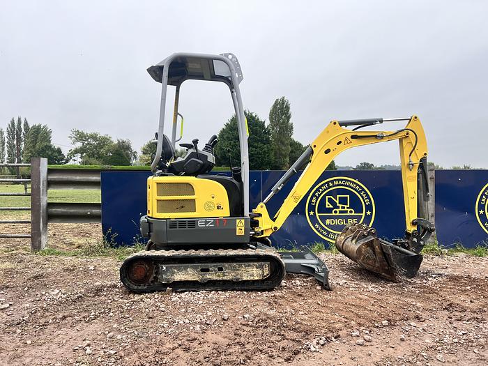 Used 2017 WACKER NEUSON EZ17
