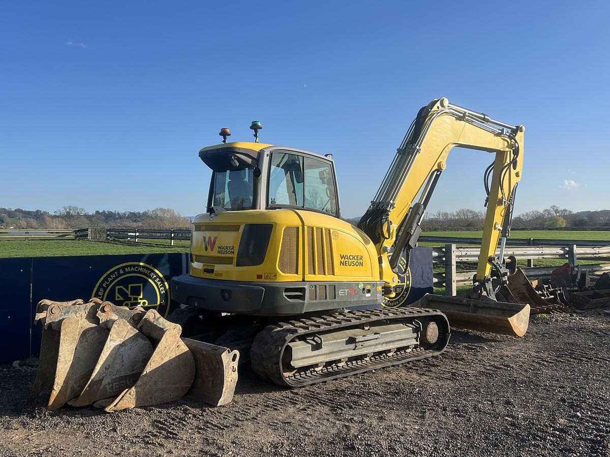 Used 2022 WACKER NEUSON ET90