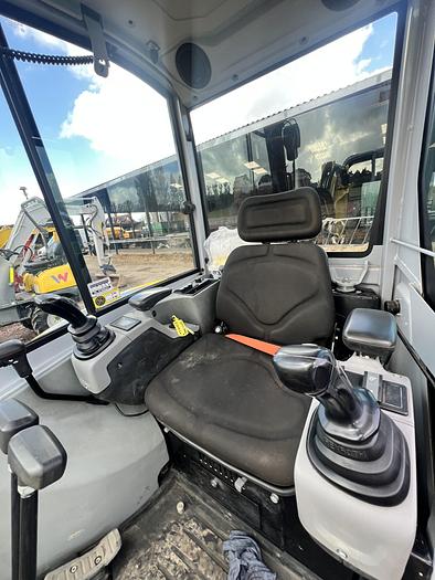 Used 2020 WACKER NEUSON EZ26