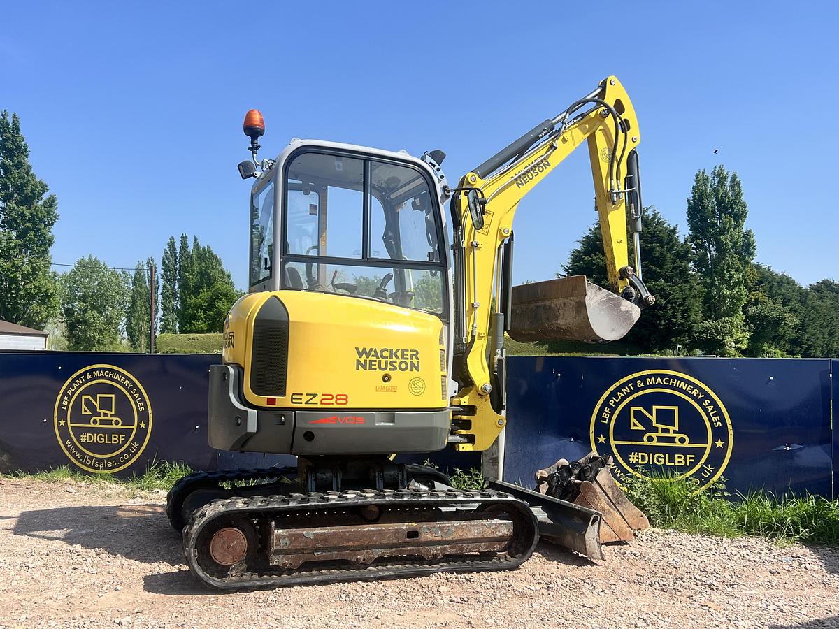 Used 2016 WACKER NEUSON EZ28 VDS