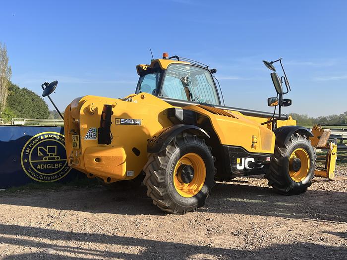Used 2022 JCB 540-140