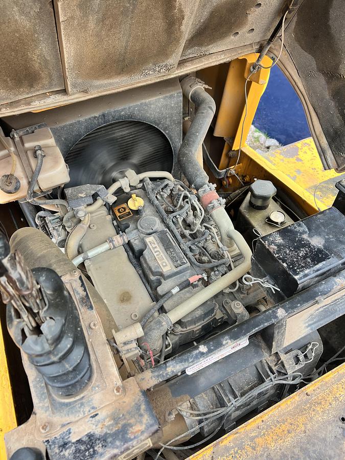 Used 2017 THWAITES 9 tonne dumper