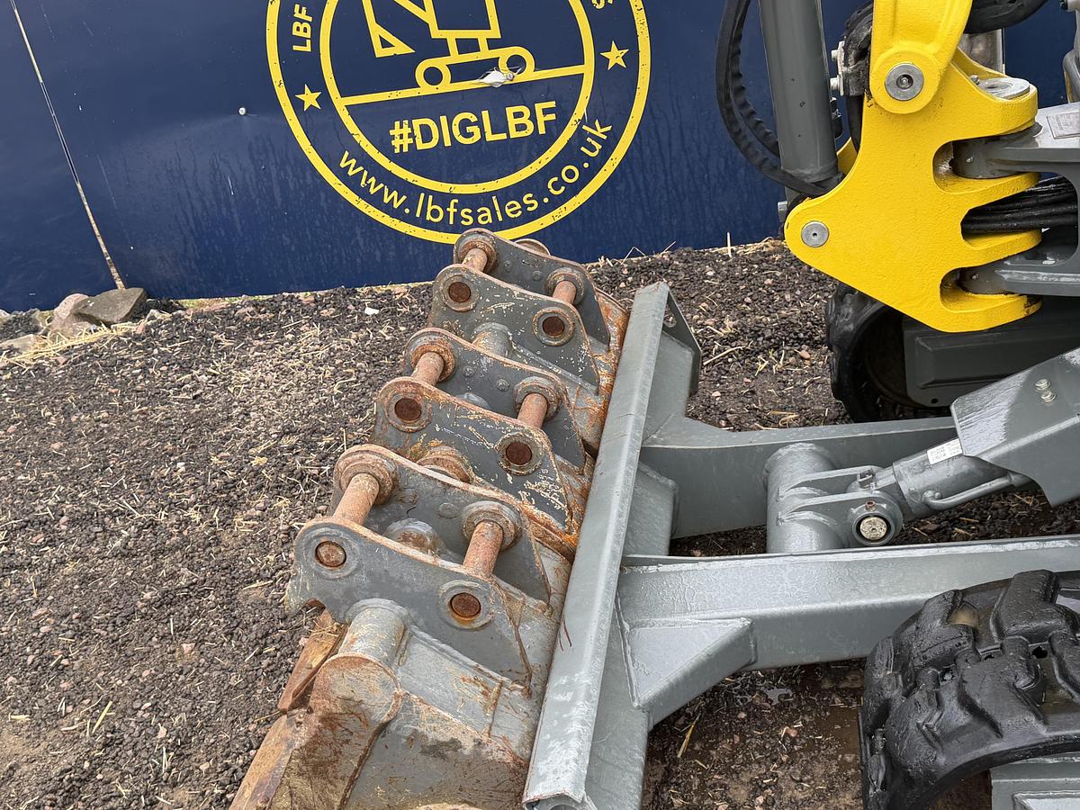 Used 2023 WACKER NEUSON EZ26-2