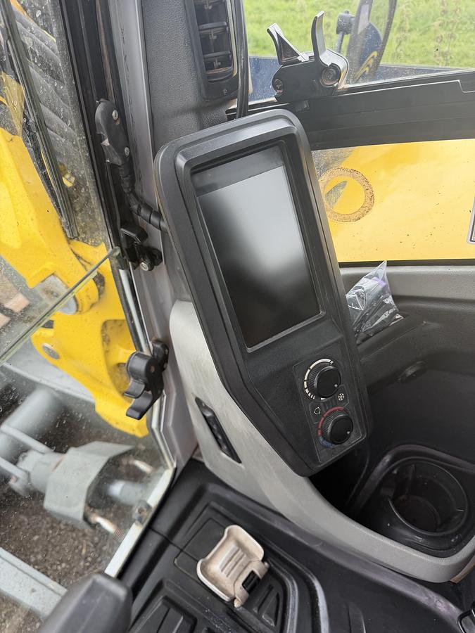 Used 2022 WACKER NEUSON ET90