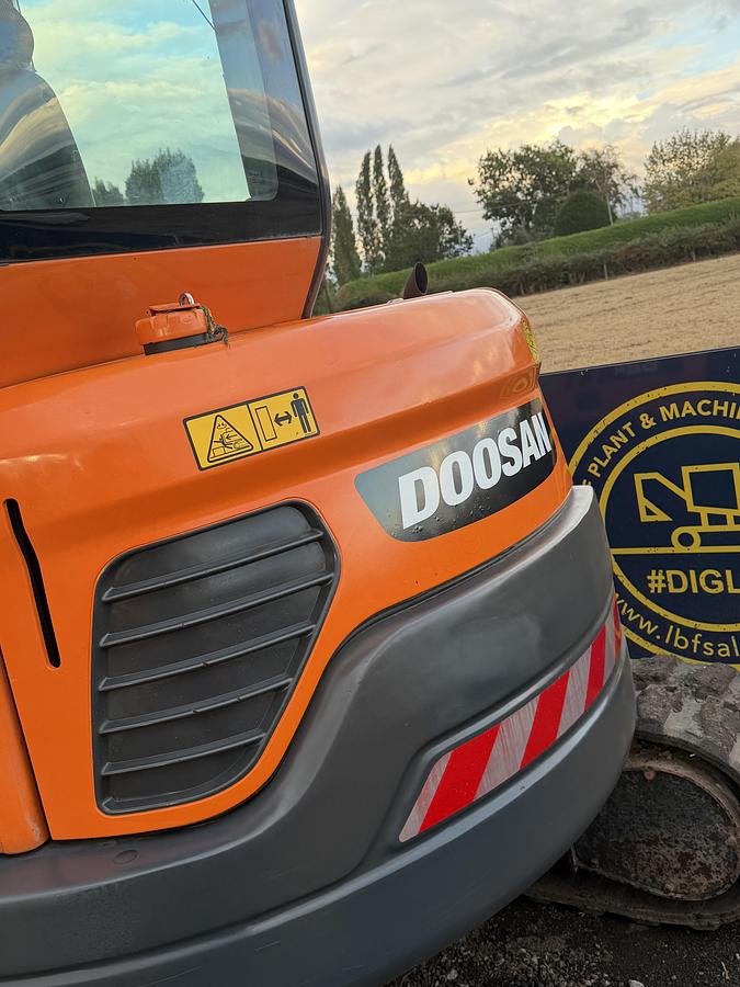 Used 2023 DOOSAN DX62R-3
