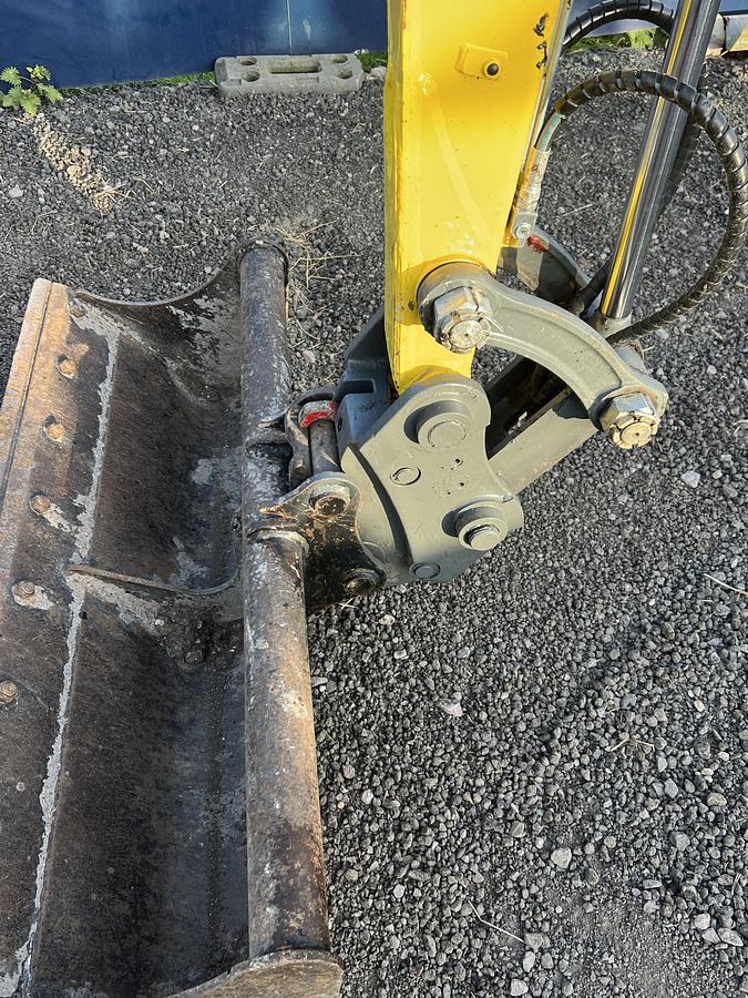 Used 2020 WACKER NEUSON EZ26