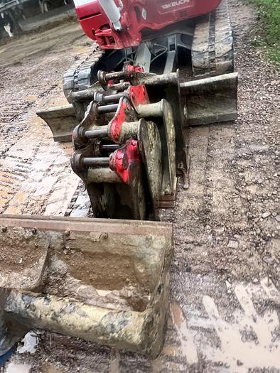 Used 2018 TAKEUCHI TB260