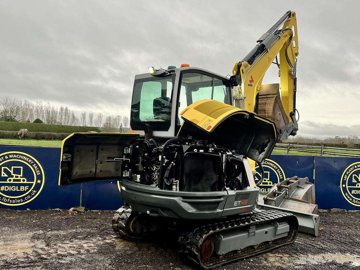 Used 2022 WACKER NEUSON ET42 VDS