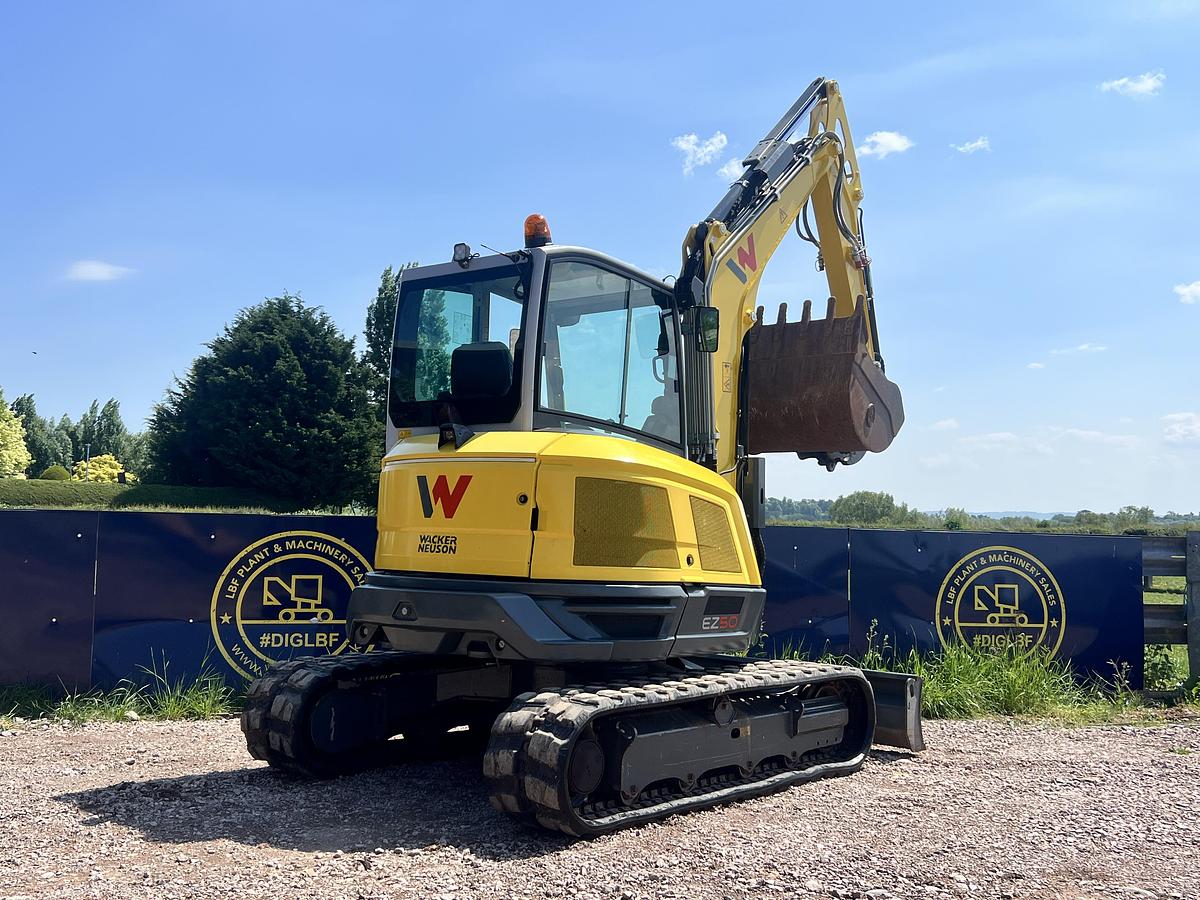 Used 2022 WACKER NEUSON EZ50