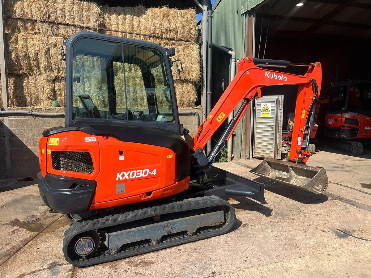 Used 2019 KUBOTA KX030-4