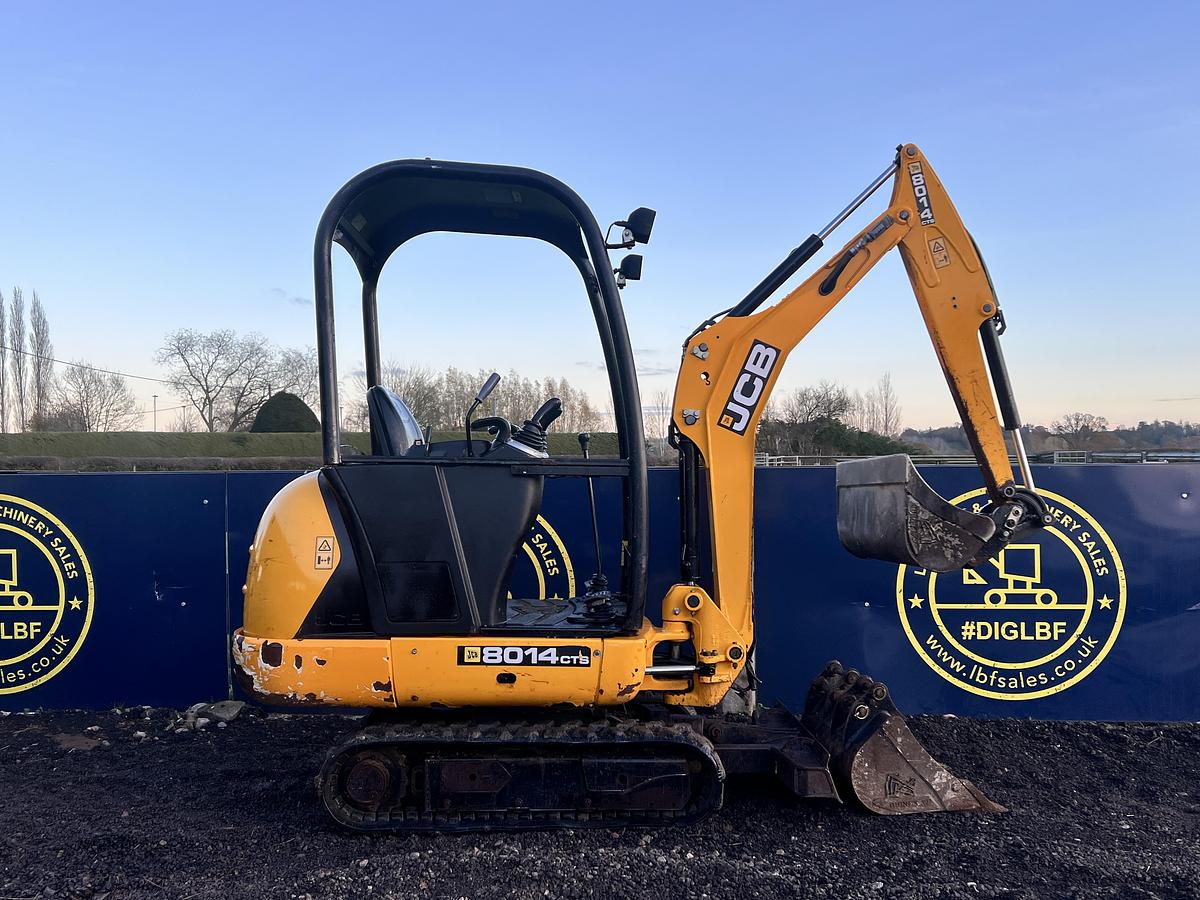 Used 2016 JCB 8014
