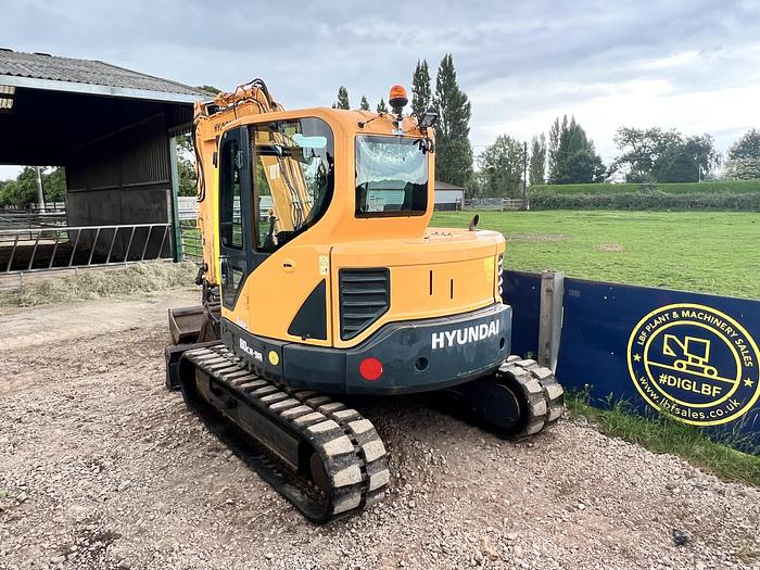 Used 2017 Hyundai  80CR-9A