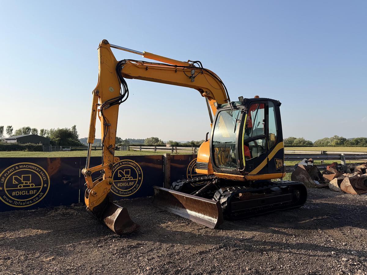 Used 2001 JCB JZ70