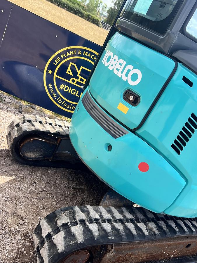 Used 2016 KOBELCO SK28SR-6E