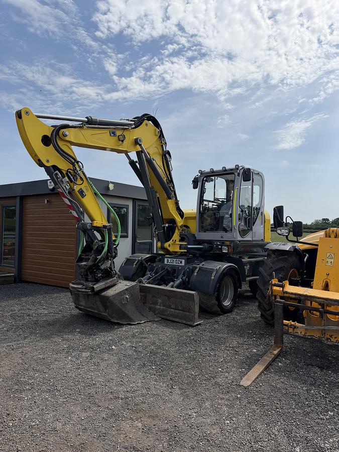 Used 2021 WACKER NEUSON EW100