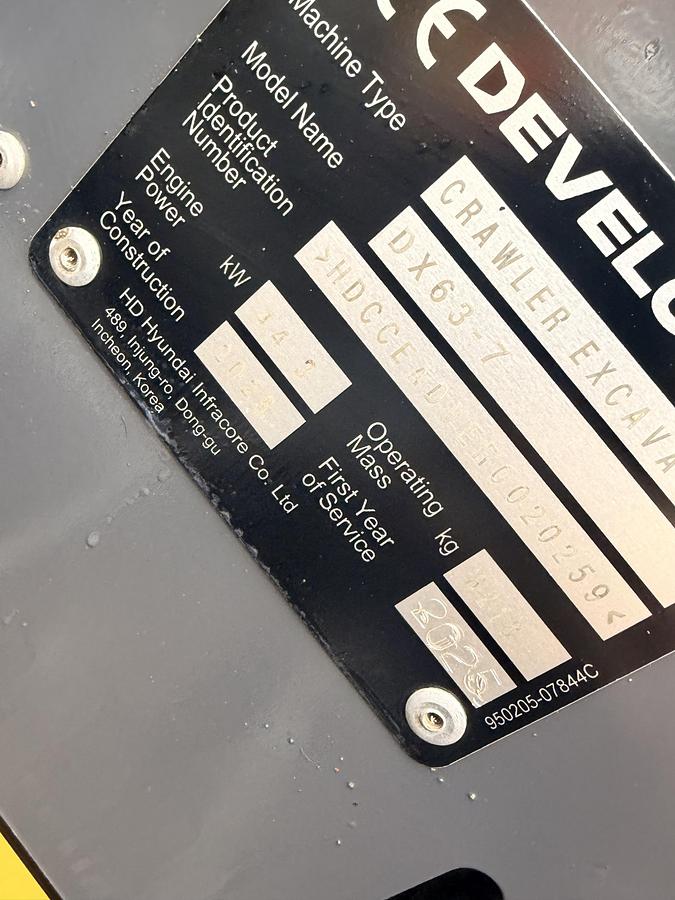 Used 2025 DEVELON DX63R-7