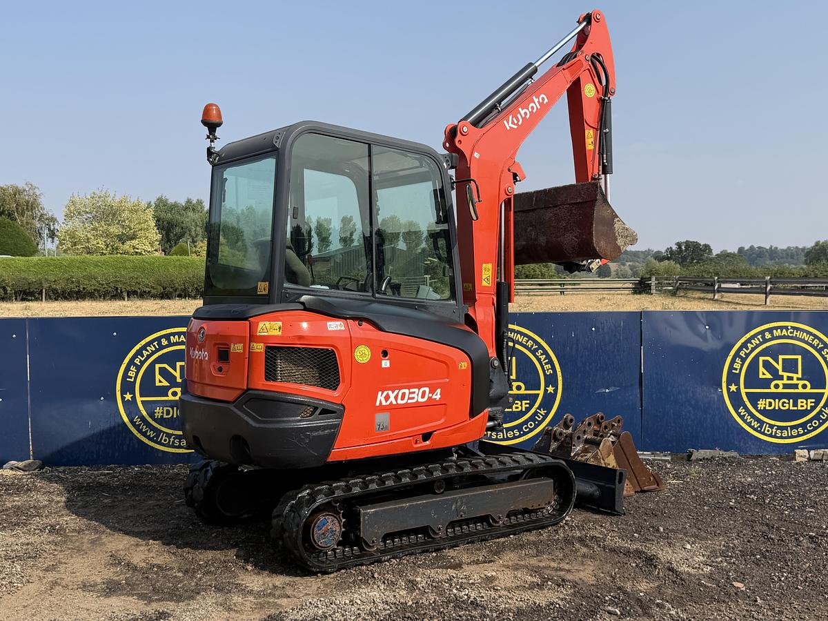 Used 2018 KUBOTA KX030-4