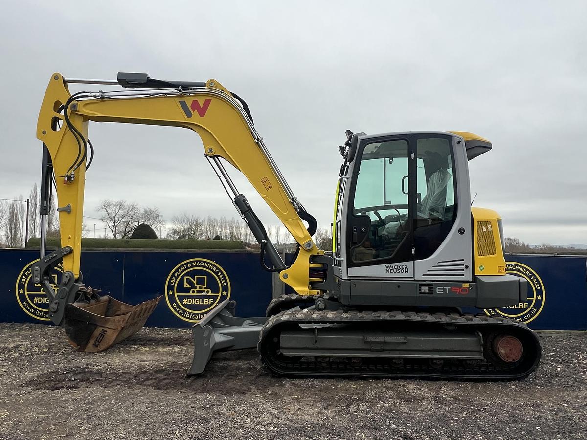 Used 2023 WACKER NEUSON ET90