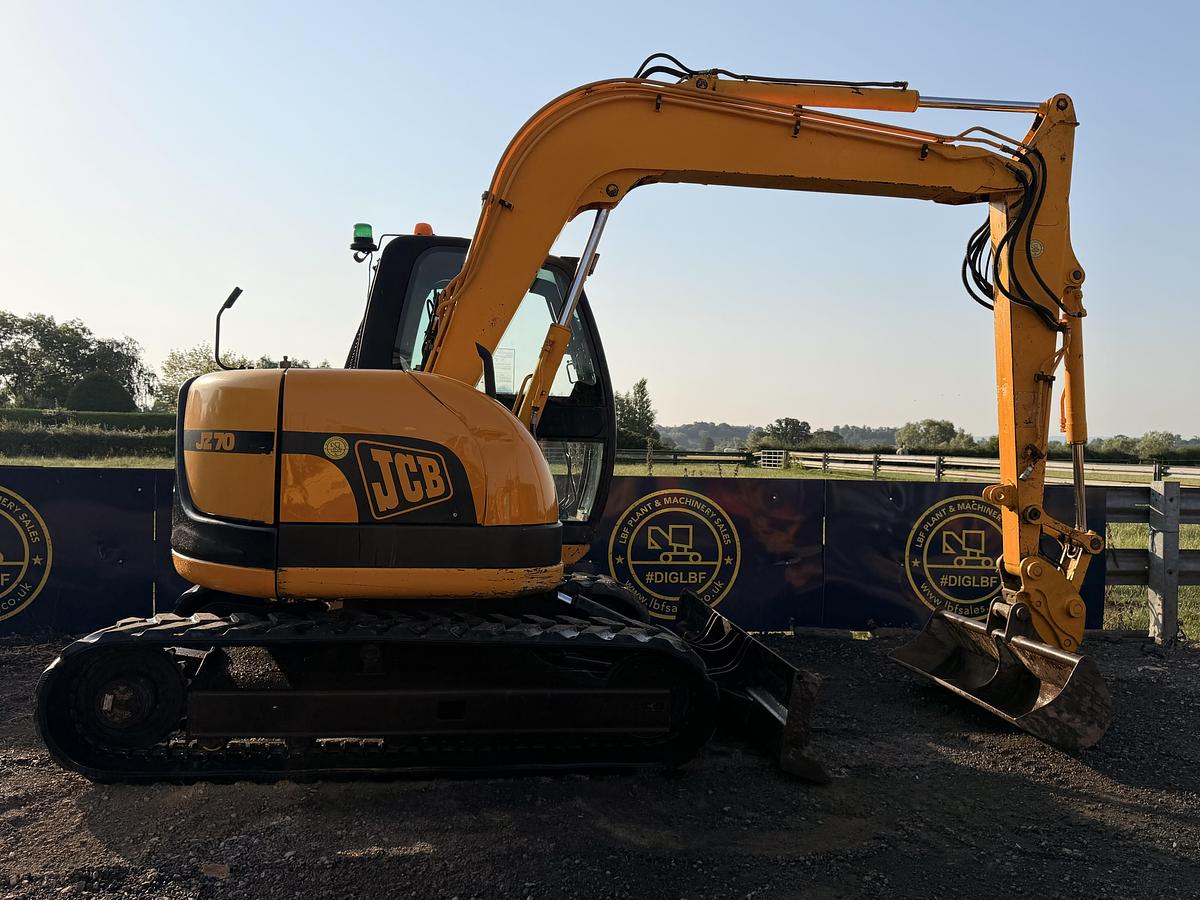 Used 2001 JCB JZ70