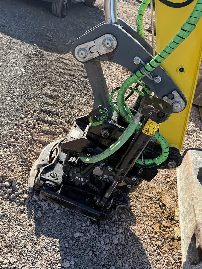 Used 2021 WACKER NEUSON ET90