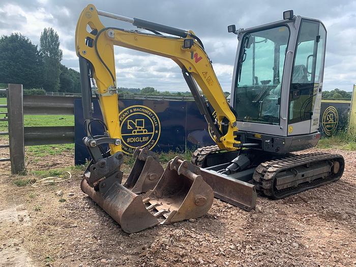 Used 2020 WACKER NEUSON EZ26