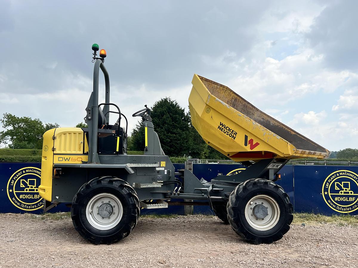 Used 2016 WACKER NEUSON DW60