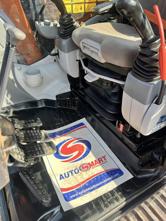 Used 2021 HITACHI ZAXIS ZX135USBL-6