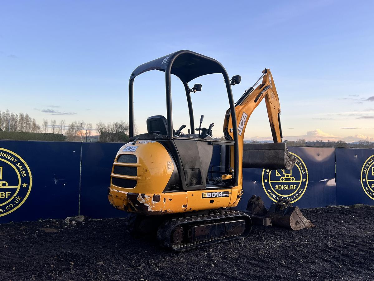 Used 2016 JCB 8014