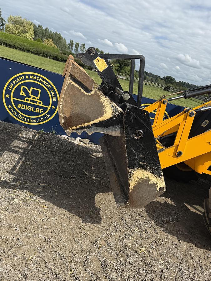 Used 2021 JCB 3CX SITE MASTER PRO