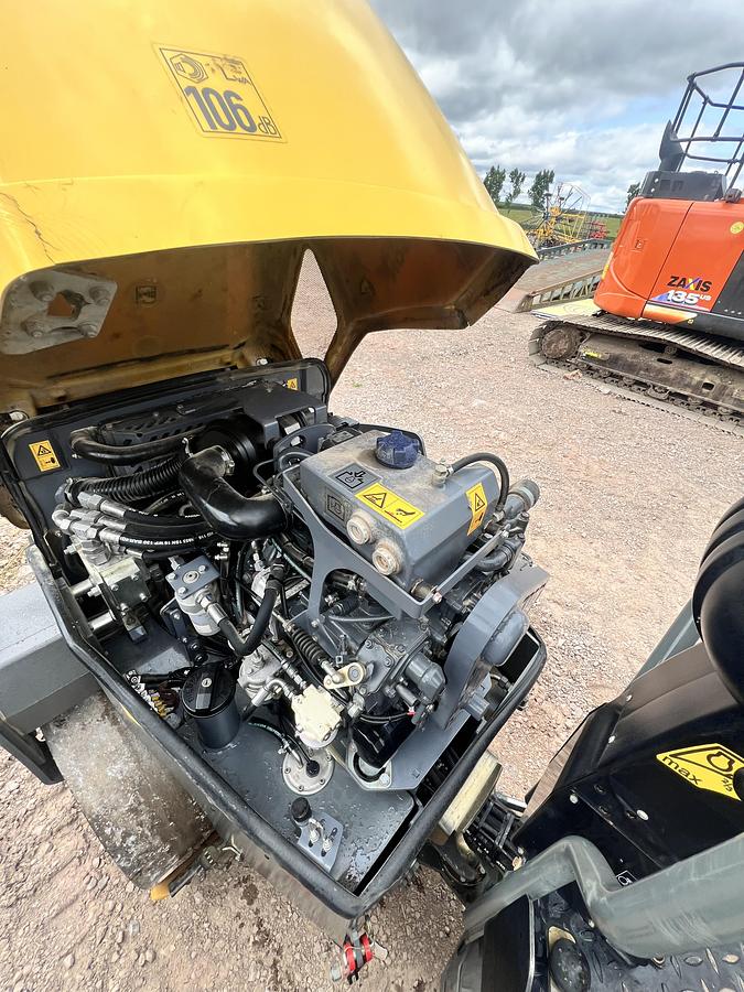 Used 2020 WACKER NEUSON RD27