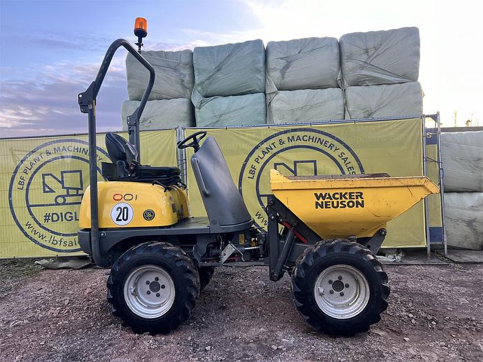 Used 2020 WACKER NEUSON 1001
