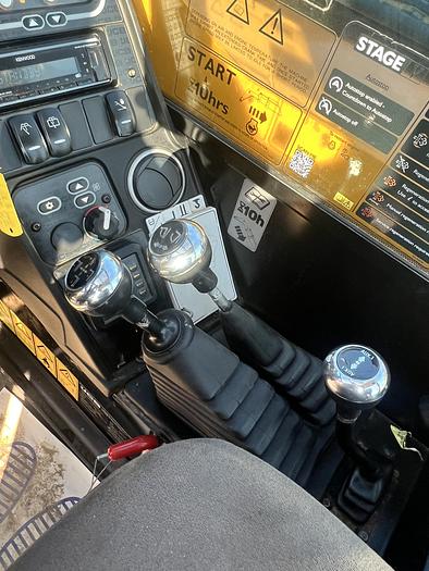 Used 2022 JCB 540-140