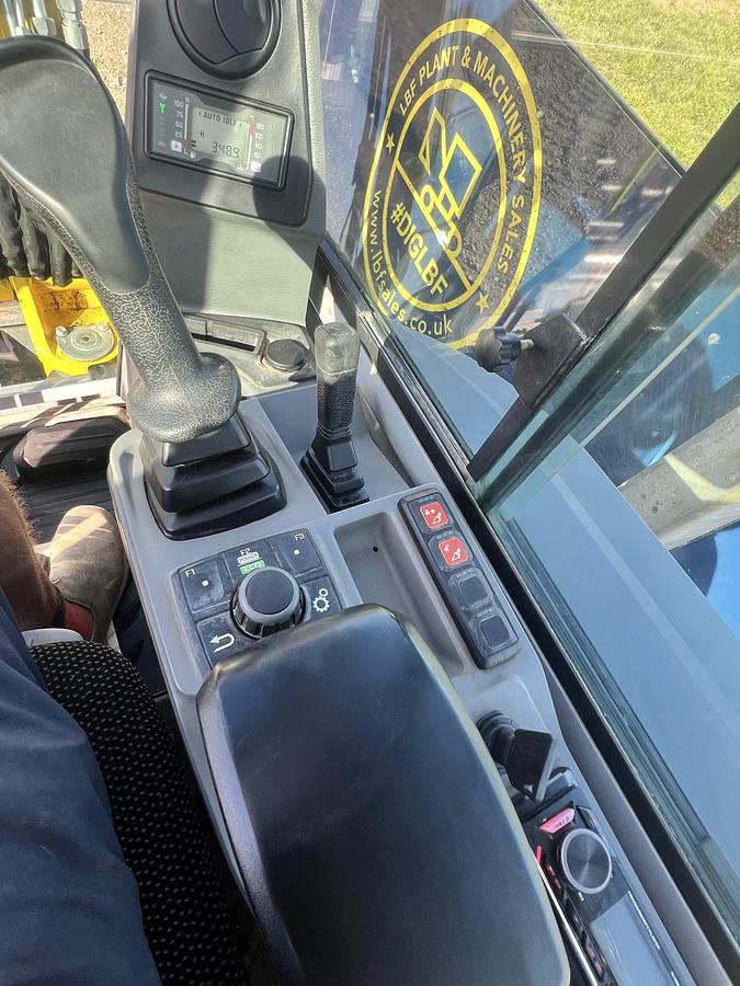 Used 2024 WACKER NEUSON EZ26-2