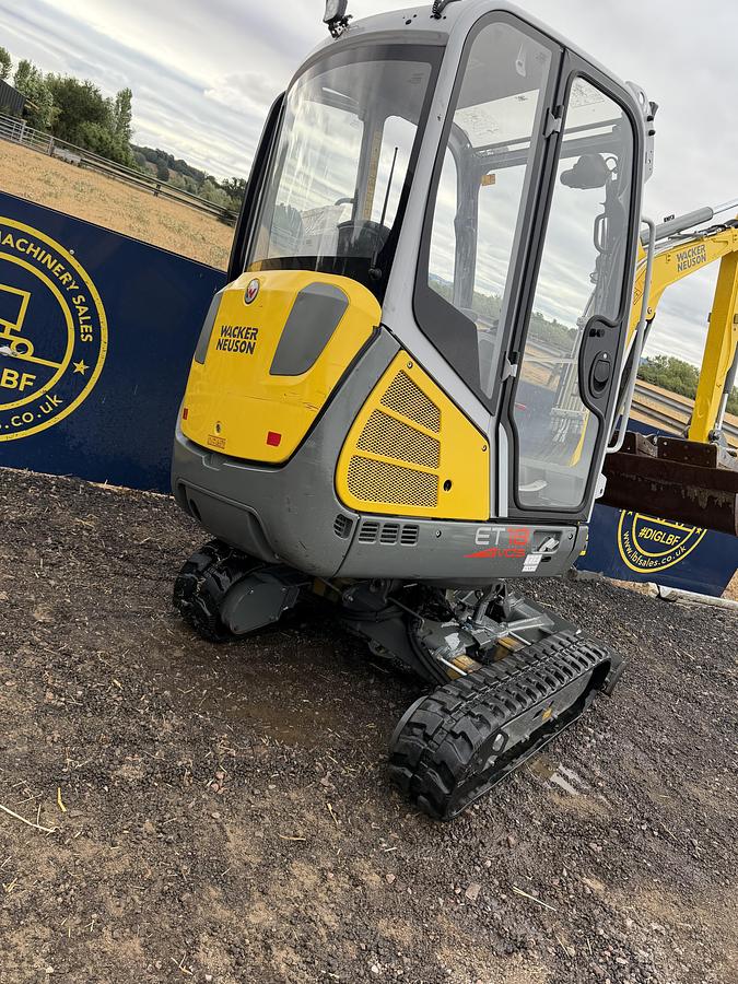 Used 2024 WACKER NEUSON ET18 VDS