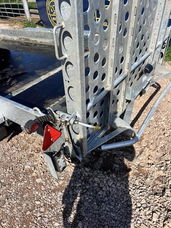 Used 2025 IFOR WILLIAMS GH146BT