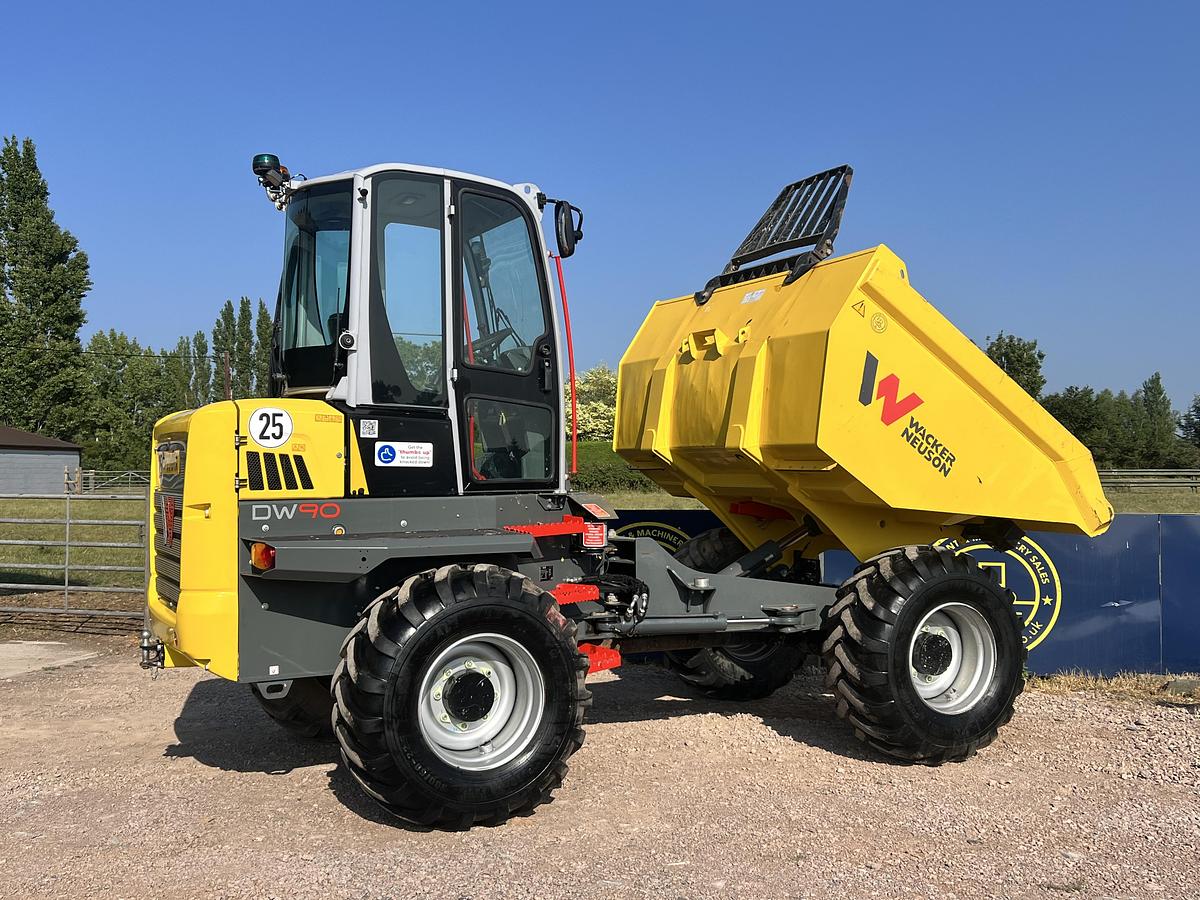 Used 2023 WACKER NEUSON DW90