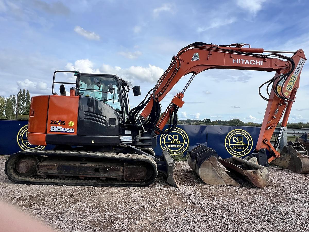Used 2021 HITACHI ZX85USB-6