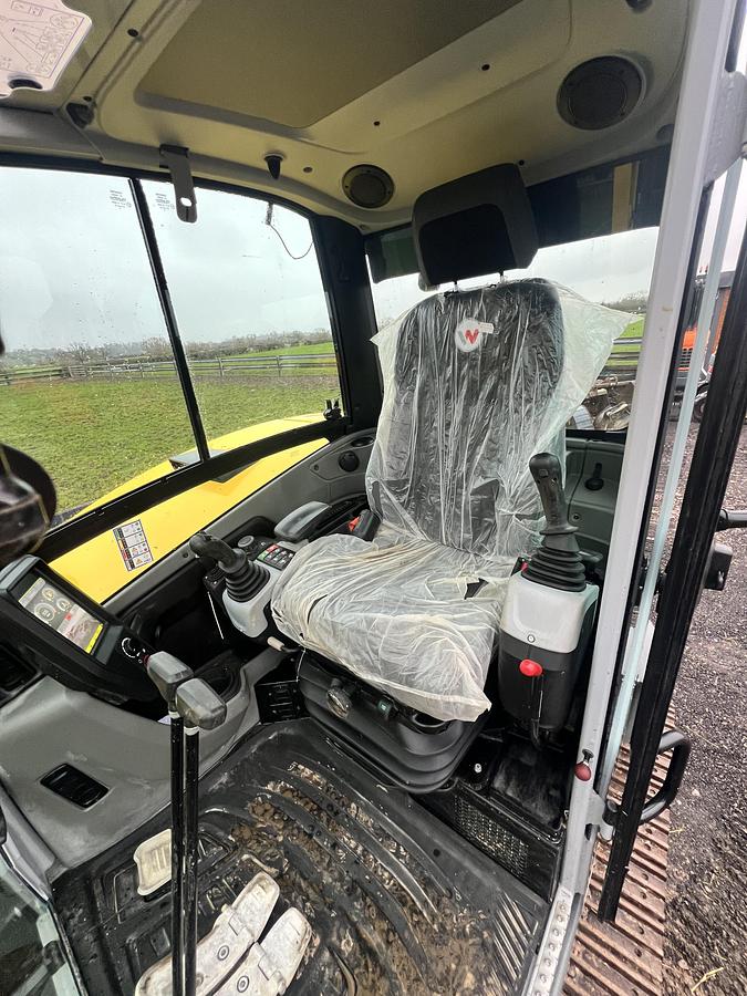 Used 2023 WACKER NEUSON ET90