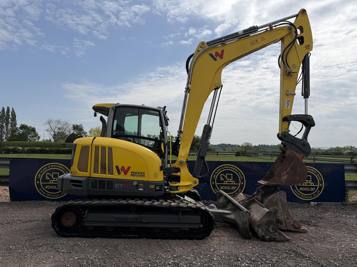 Used 2022 WACKER NEUSON ET90