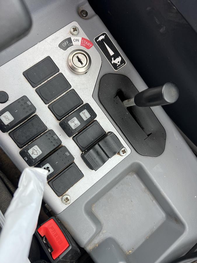 Used 2022 YANMAR SV15VT