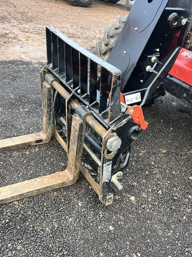 Used 2022 MANITOU MT 930 H